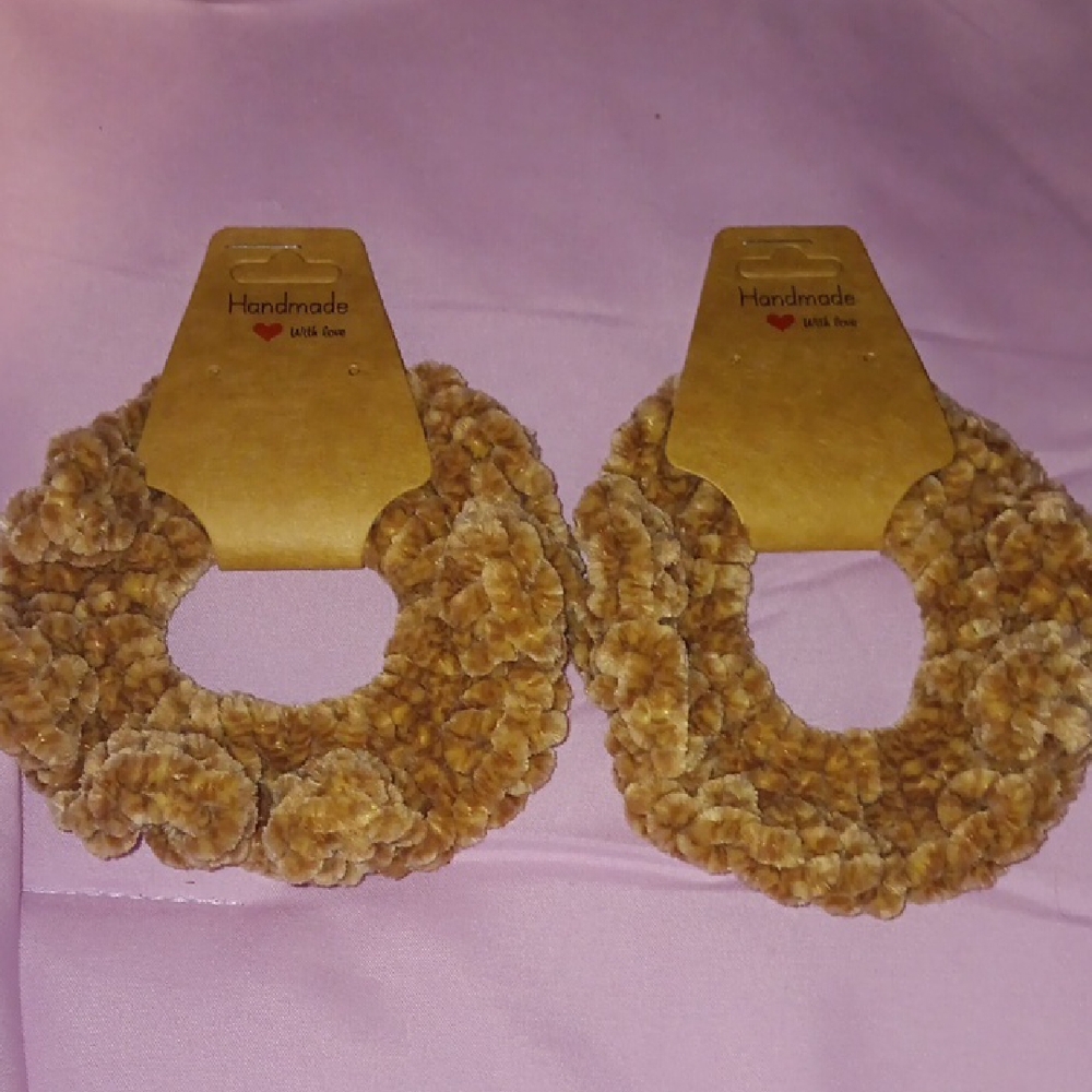 Handmade Tan Scrunchies Set